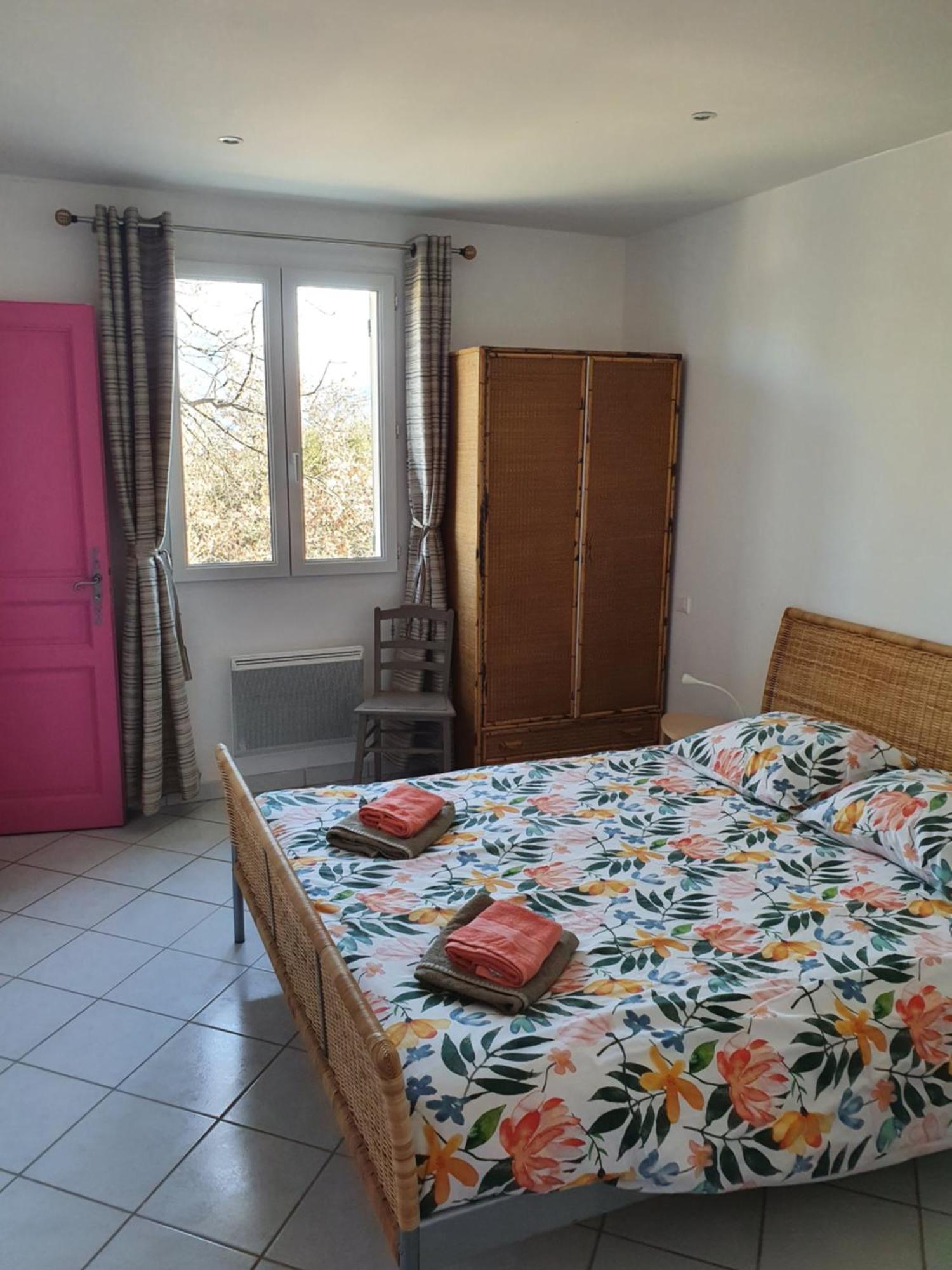 Villa Le Soleil du Ventoux à Entrechaux Extérieur photo
