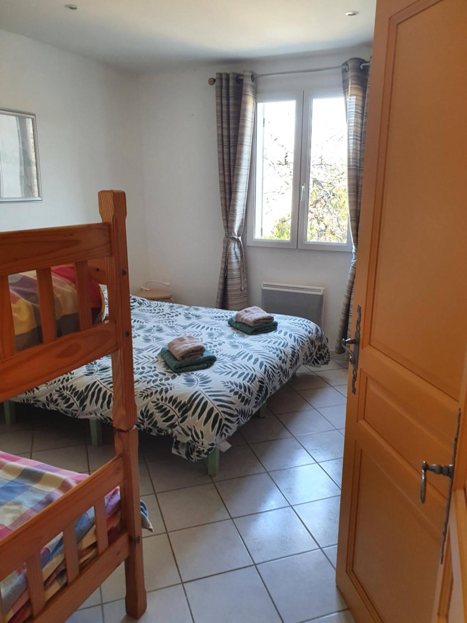 Villa Le Soleil du Ventoux à Entrechaux Extérieur photo